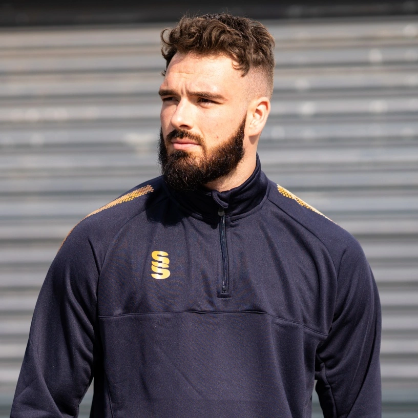 Fuse Performance Top : Navy / White